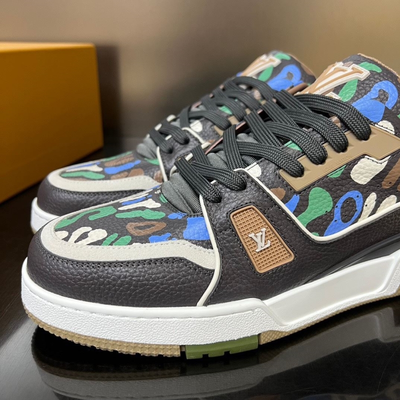 Louis Vuitton Sneakers